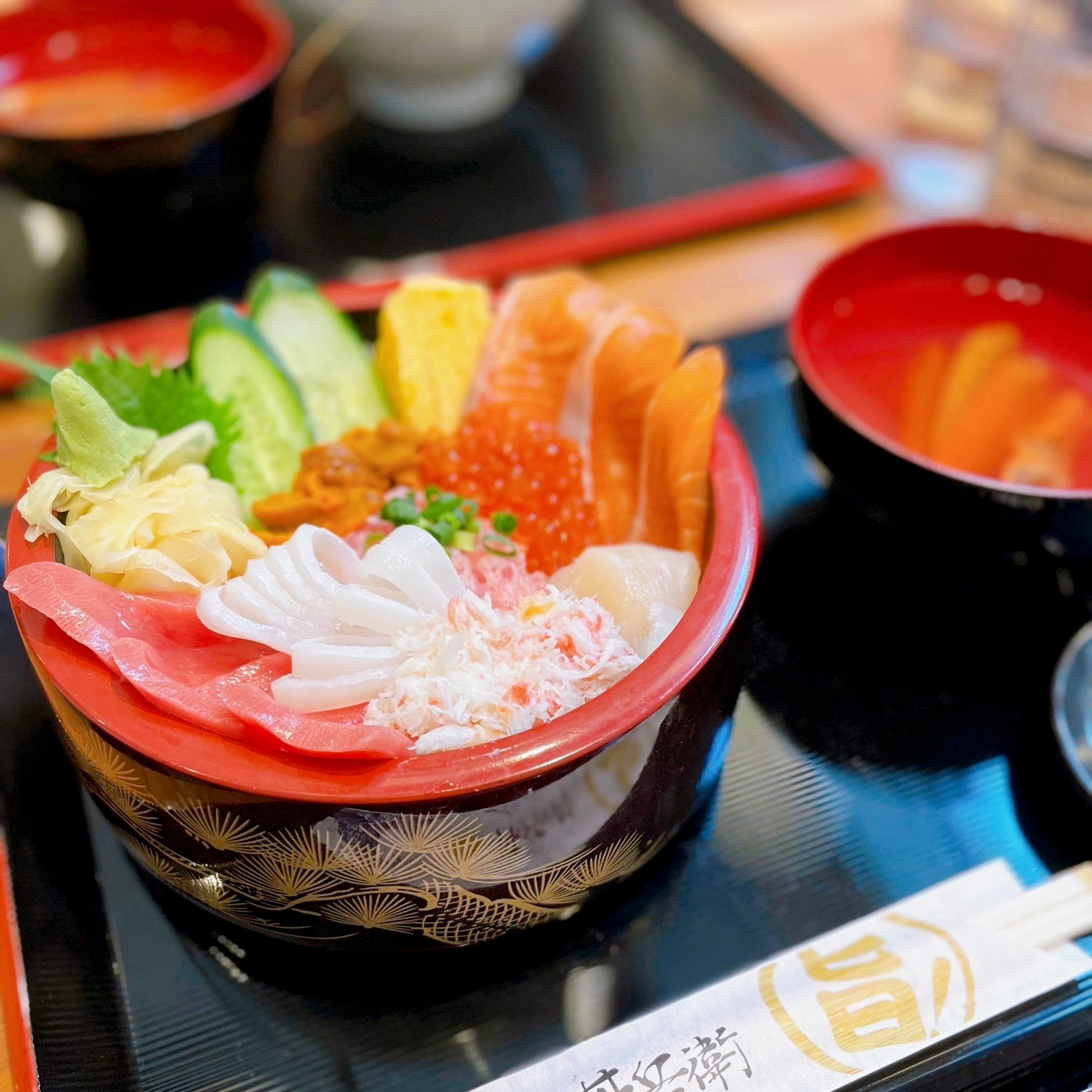 海鮮丼