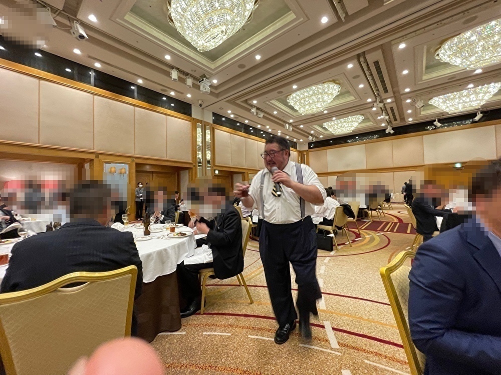 芋洗坂係長　営業